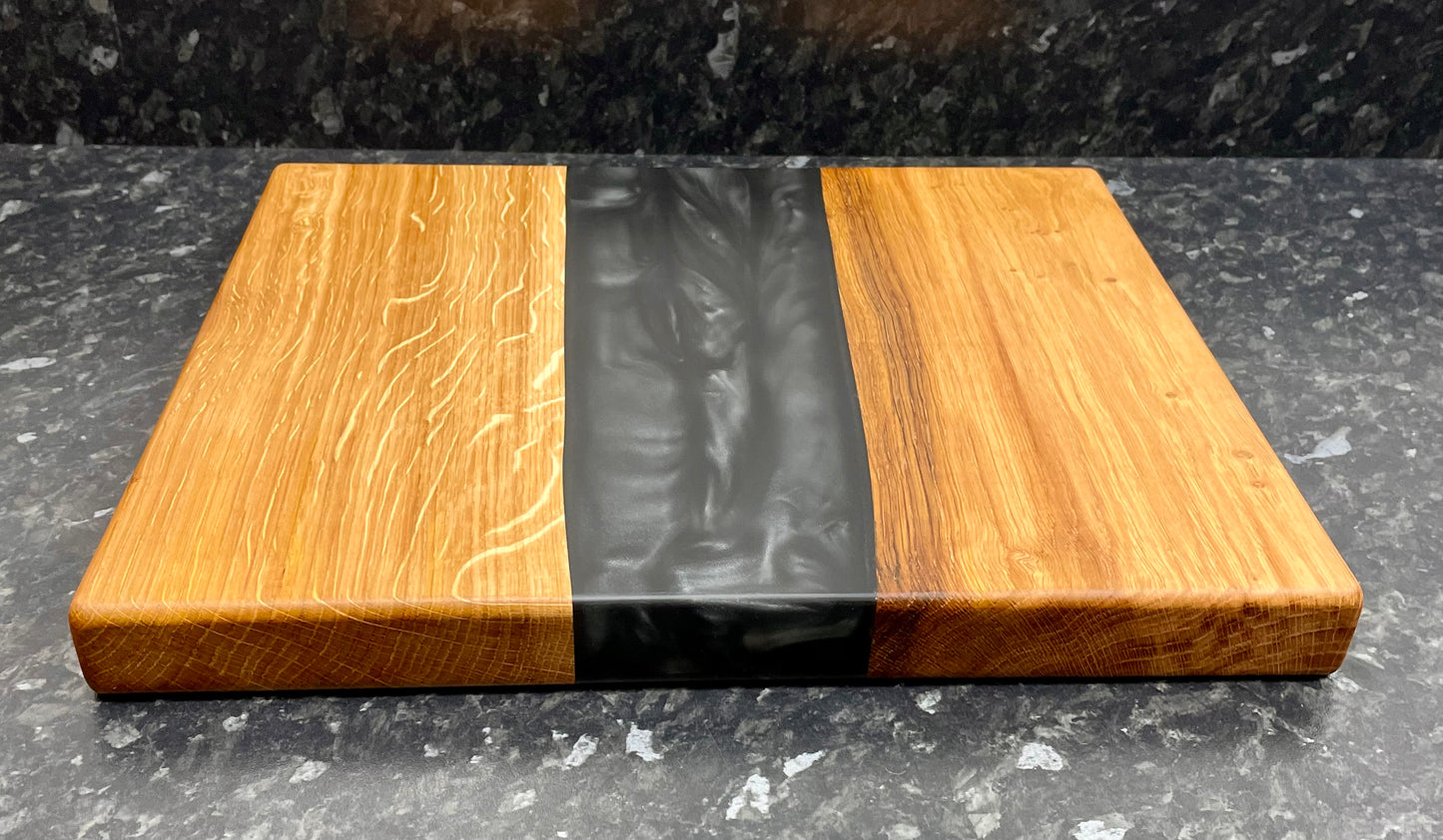 Oak & Black Pearl Resin Serving Board (Str-1258)