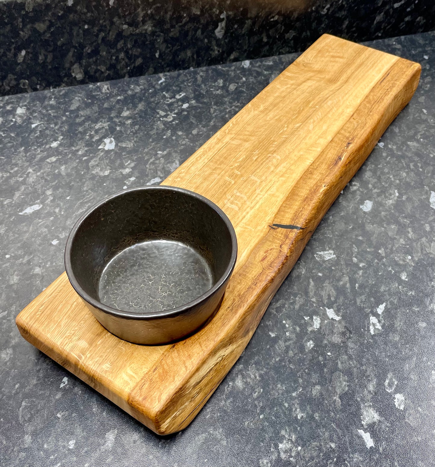 Serving Board with 12cm Oxide bowl (1Ox12-1176)