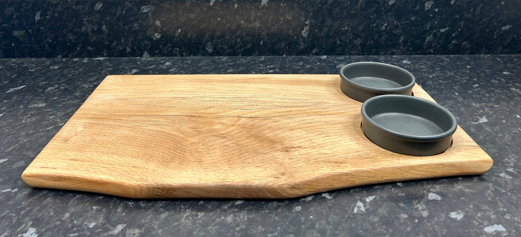 Serving Board with 2 x 10cm Carbon tapas dishes (2TpC-1046)